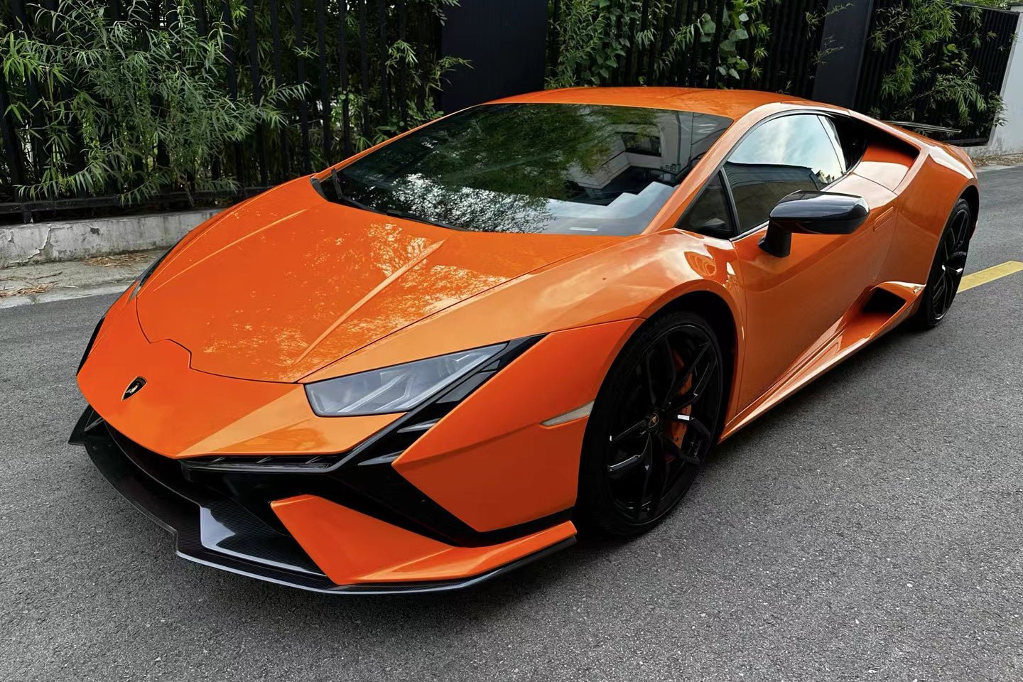 2019 - 2023 Lamborghini Huracan EVO Convert Tecnica Style Full Body Kit